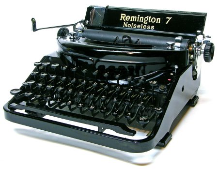 typewriter Remington Noiseless 7